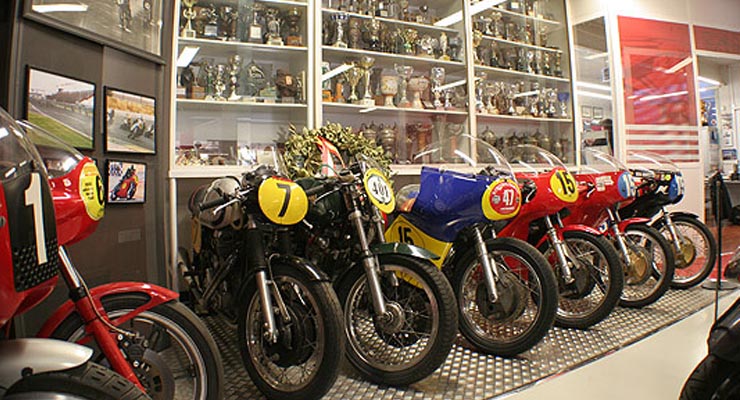 MOTOS AURADELL